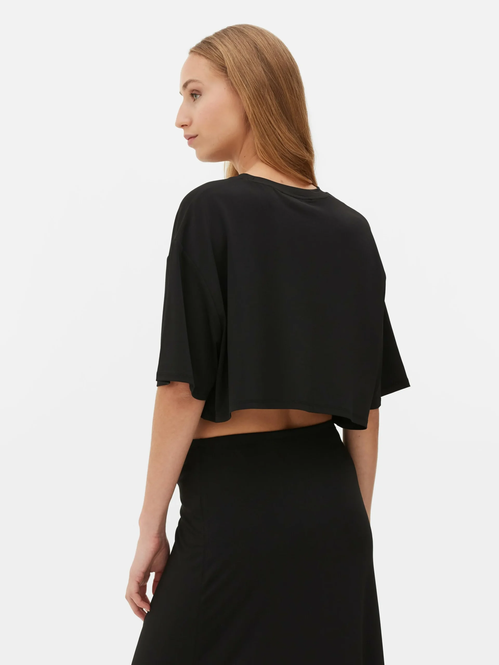 Boxy Cropped T-Shirt|Primark Outlet
