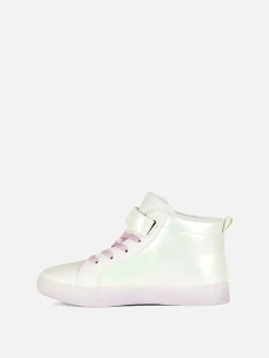 Disney’s Minnie Mouse And Daisy Duck Light Up Sneakers|Primark Outlet