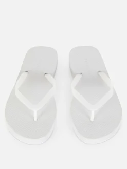 Essential Flat Flip Flops|Primark Online