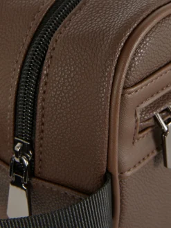Faux Leather Toiletry Bag|Primark Best