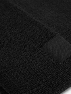 Fine Knit Turn-Up Beanie|Primark Discount