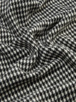 Long Patterned Scarf|Primark Hot