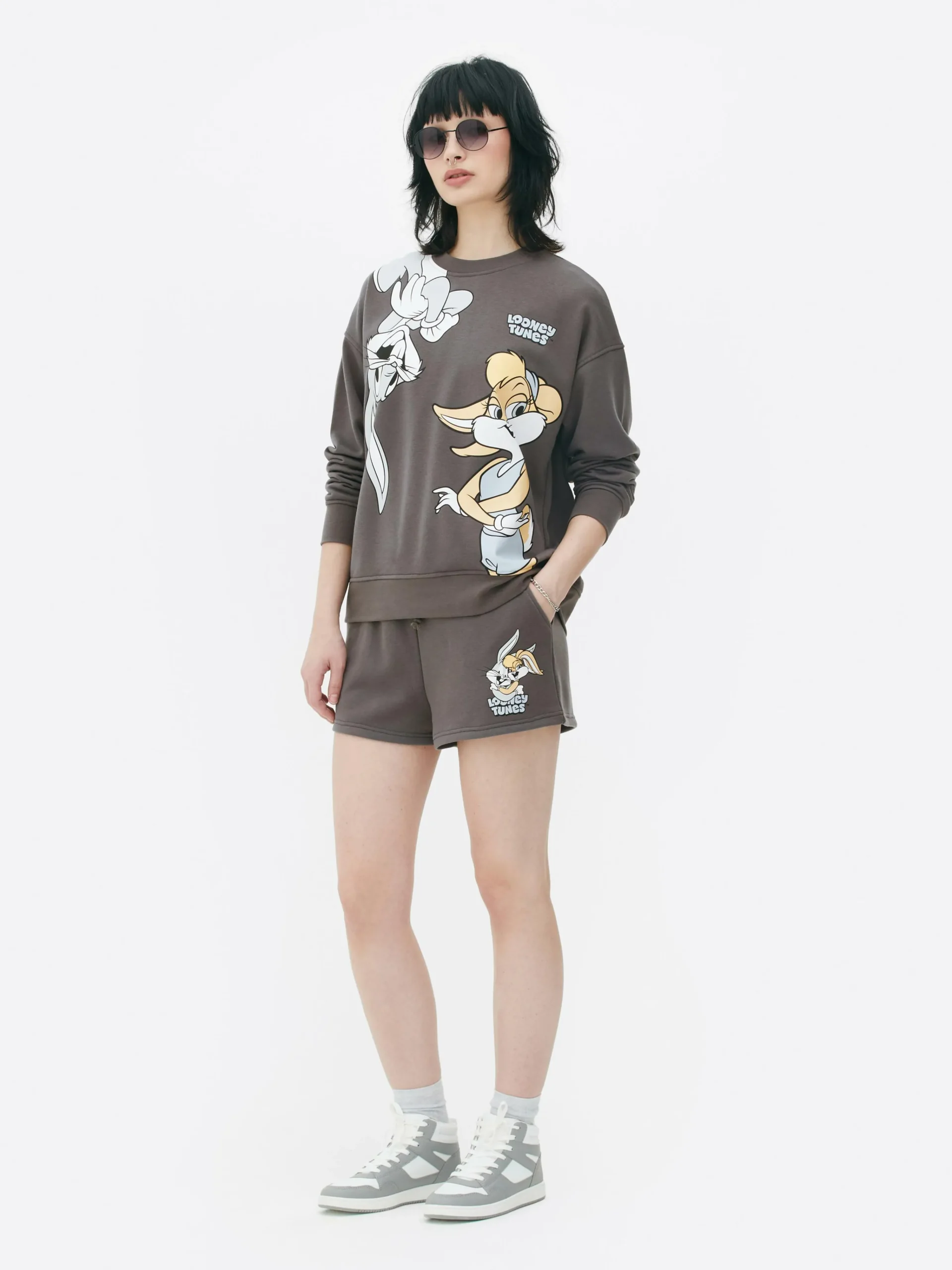 Looney Tunes Bugs Bunny Sweatshirt|Primark Sale