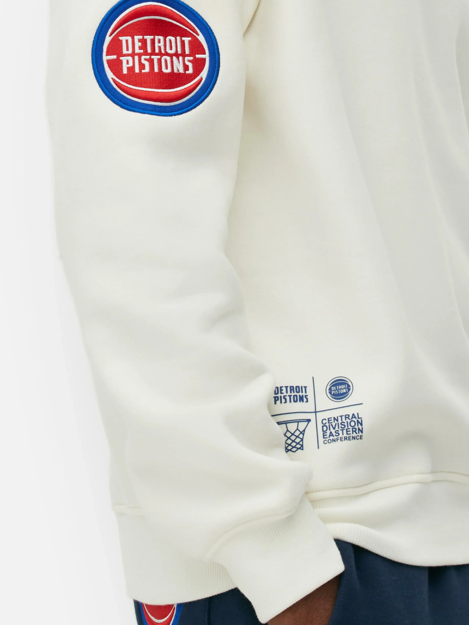 NBA Detroit Pistons Graphic Sweatshirt|Primark Sale