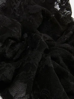 3-Pack Beetlejuice X Colleen Atwood Scrunchies|Primark Discount