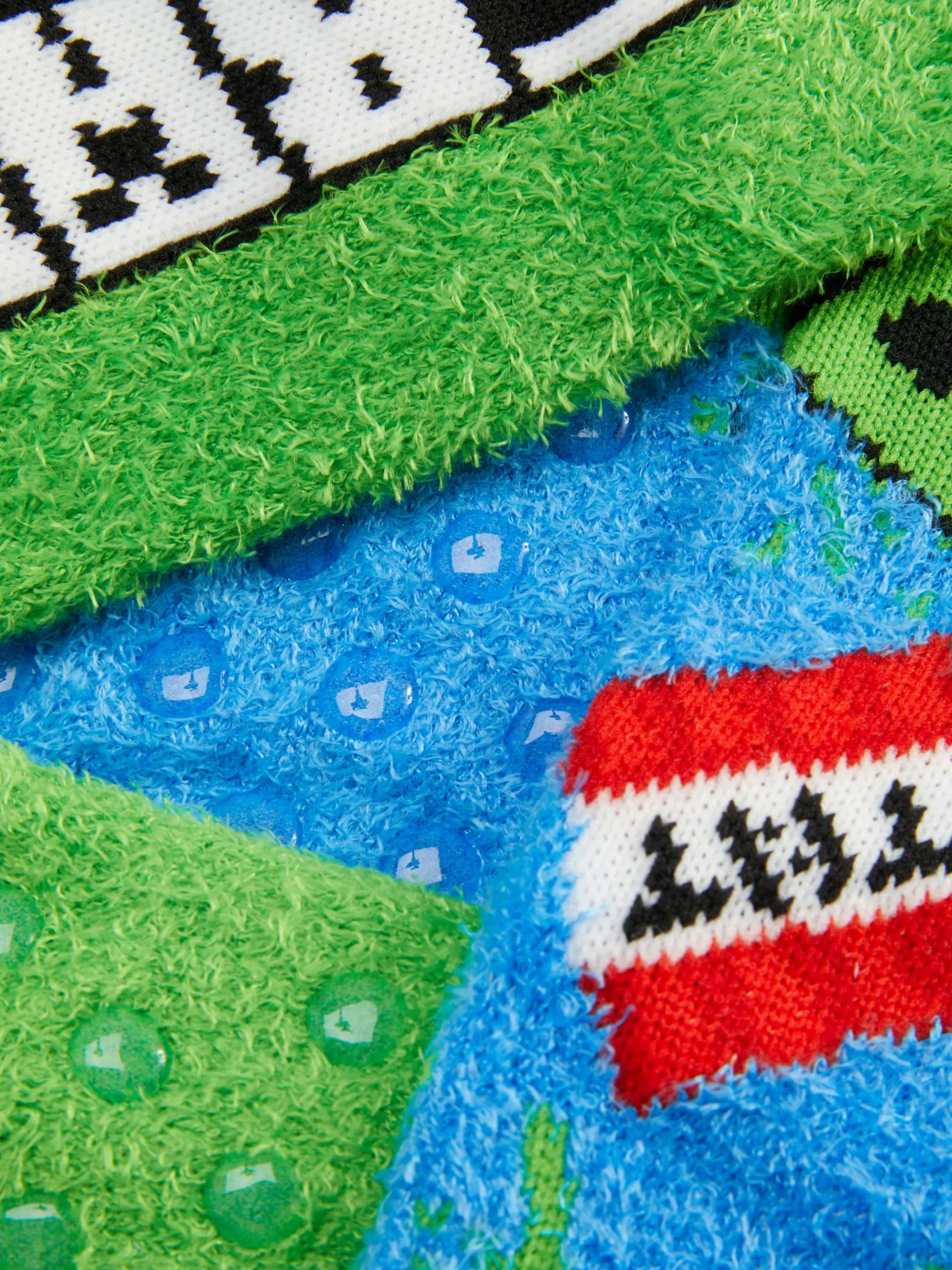 2-Pack Minecraft Fluffy Socks|Primark Outlet