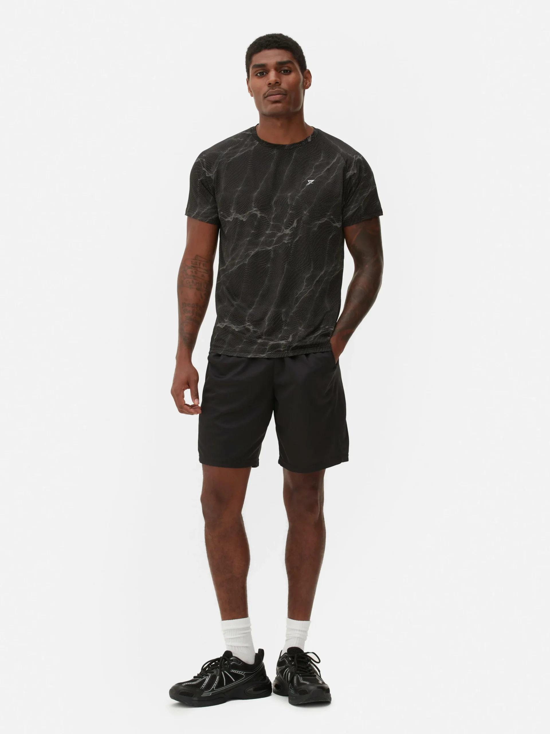 Patterned Performance T-Shirt|Primark Online