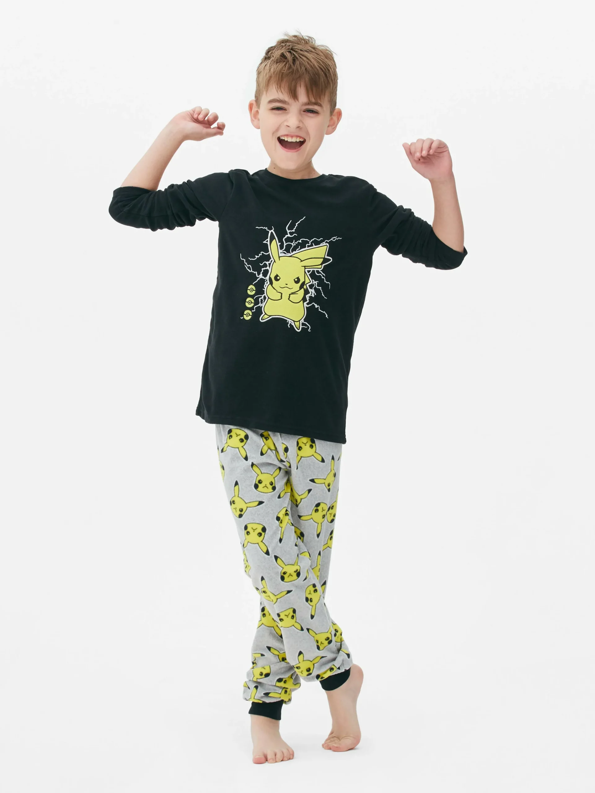 Pokémon Pikachu T-Shirt And Bottoms Pajamas|Primark Clearance