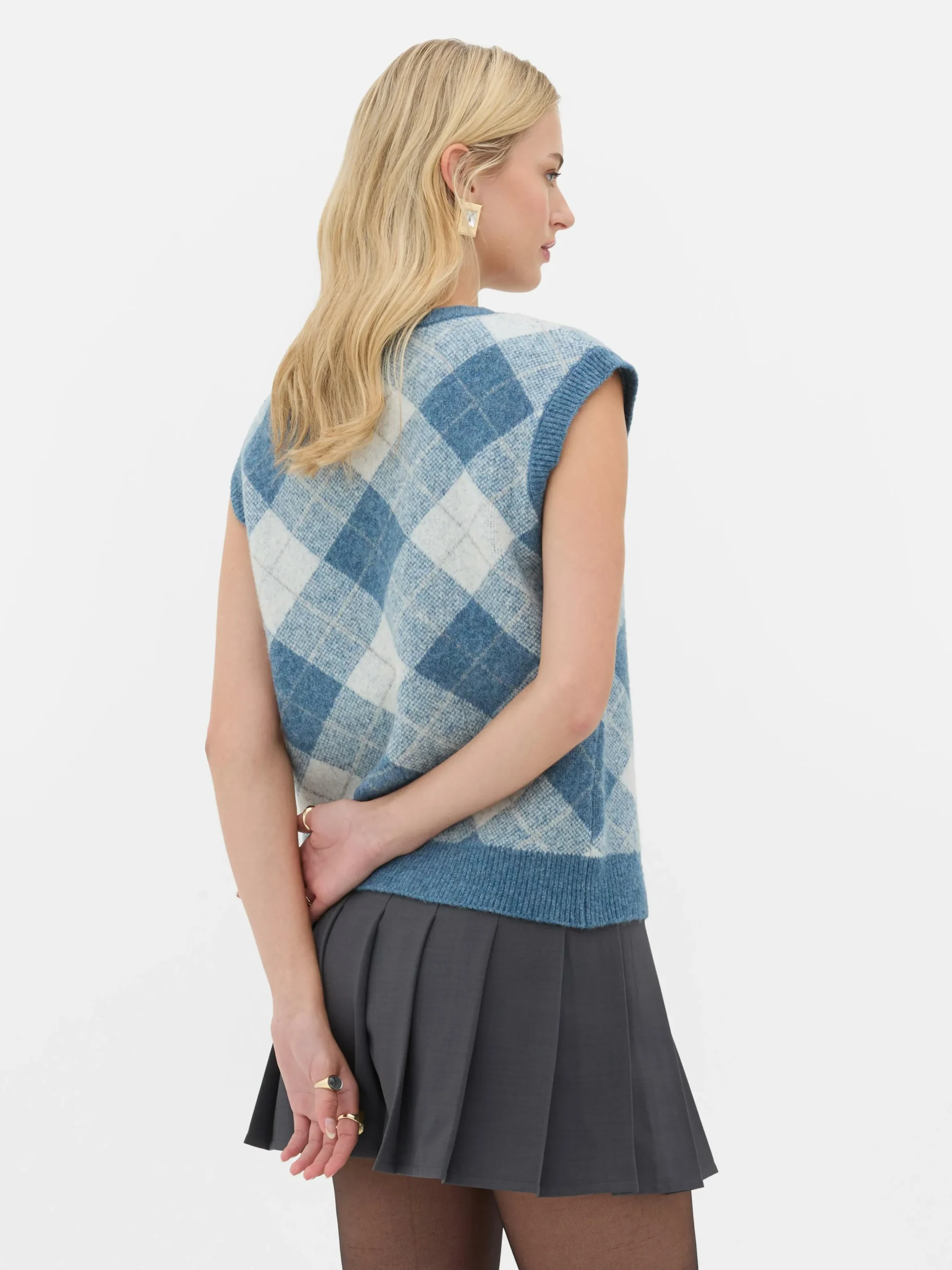 Rita Ora Argyle Knit Vest|Primark Outlet