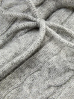 Rita Ora Cable Knit Hood|Primark Outlet