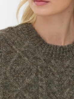 Rita Ora Cable Knit Vest|Primark Best