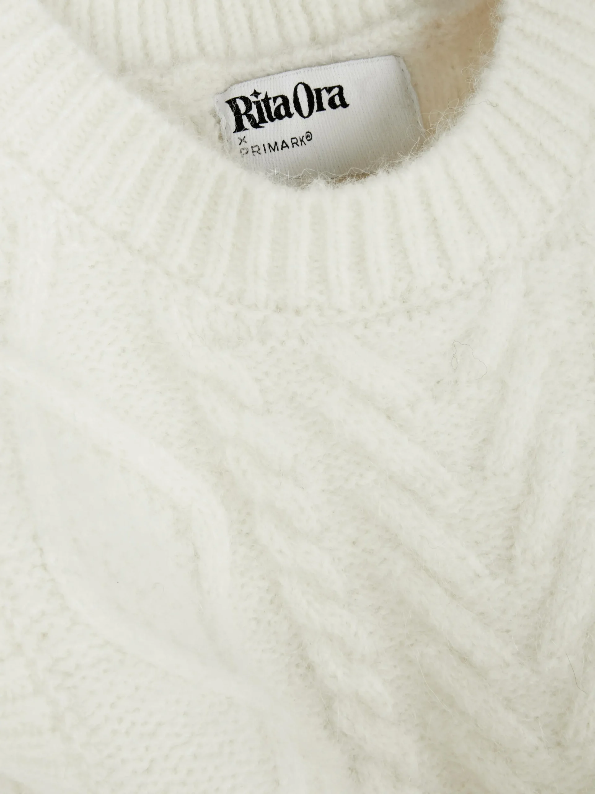 Rita Ora Cable Knit Vest|Primark Hot