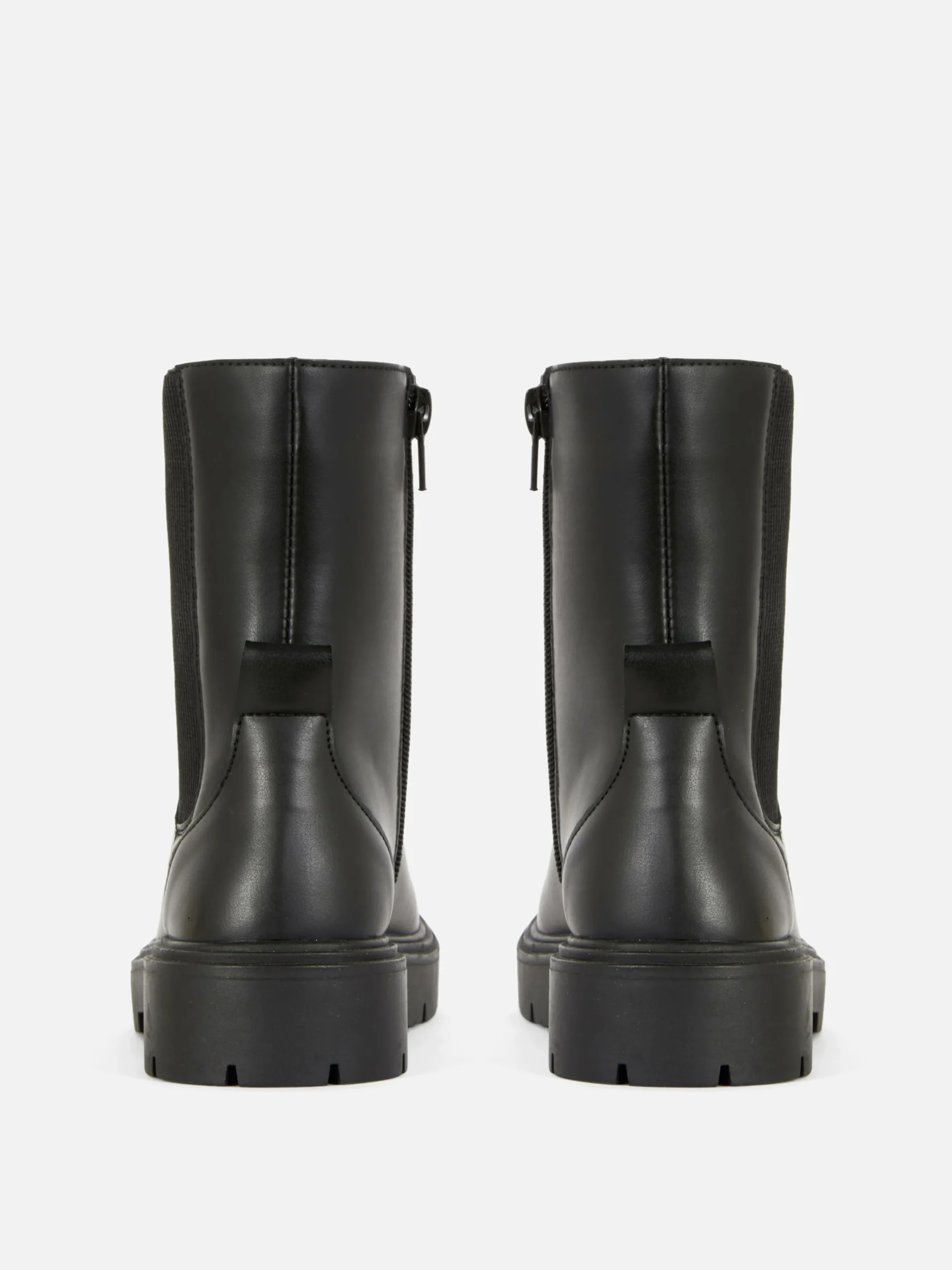 Round Toe Chelsea Boots|Primark New