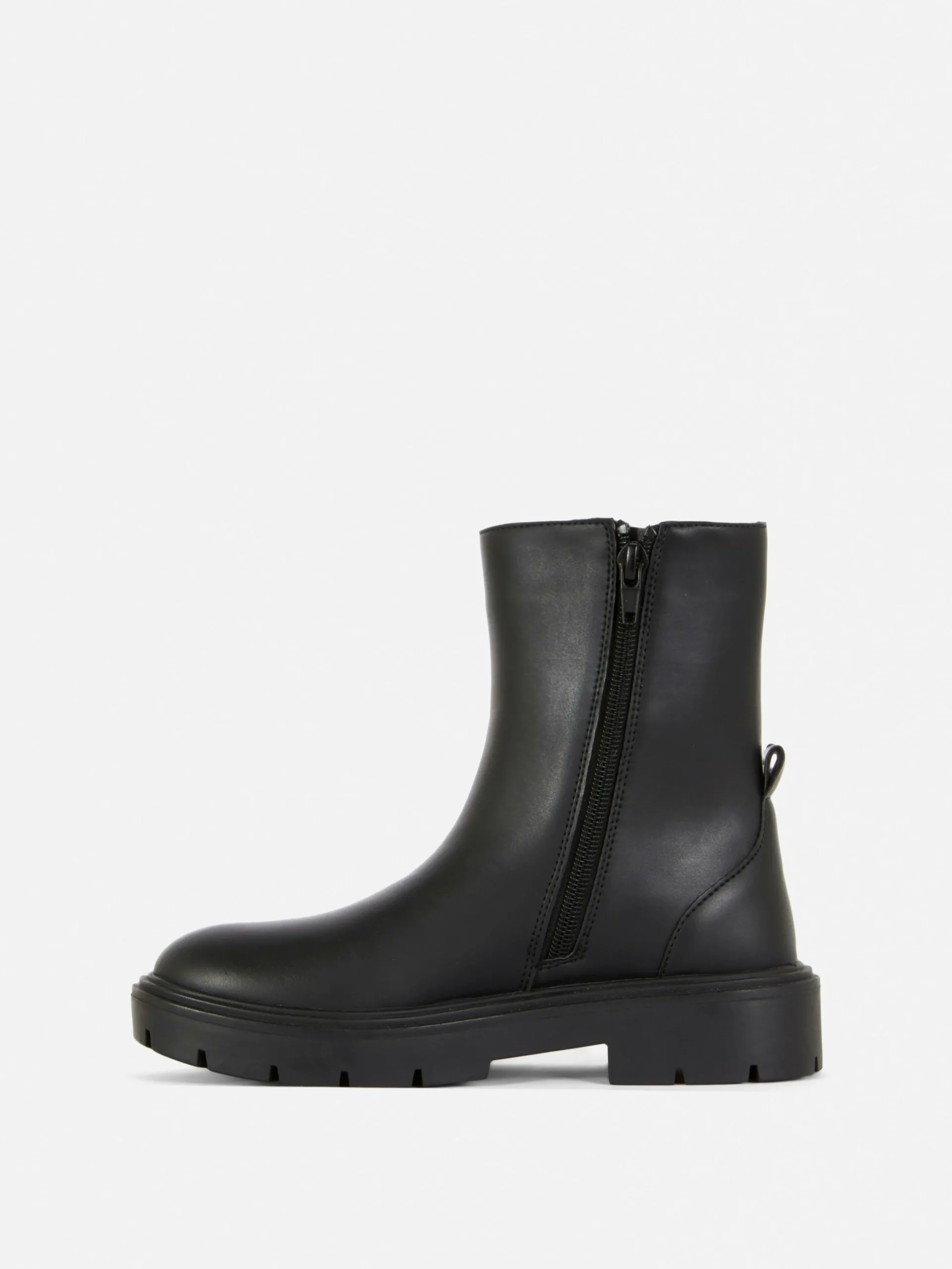 Round Toe Chelsea Boots|Primark New