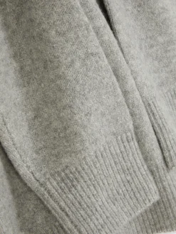 V-neck Sweater|Primark Hot